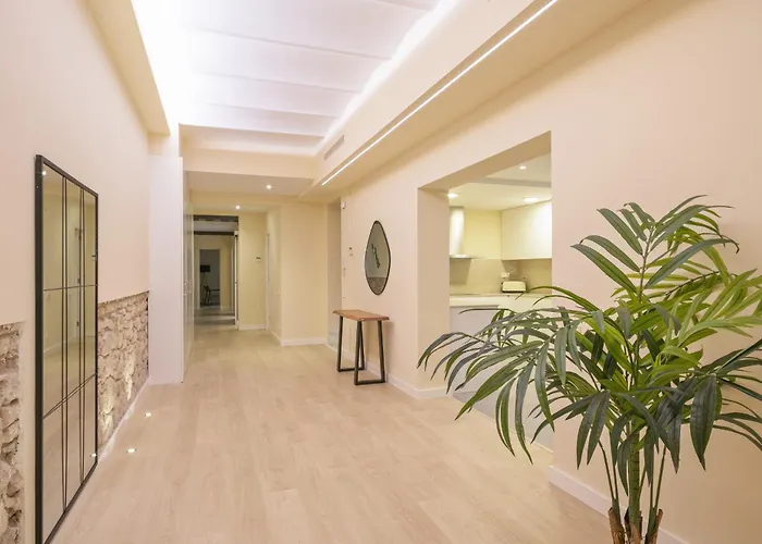 Ola Living Diagonal II Apartments